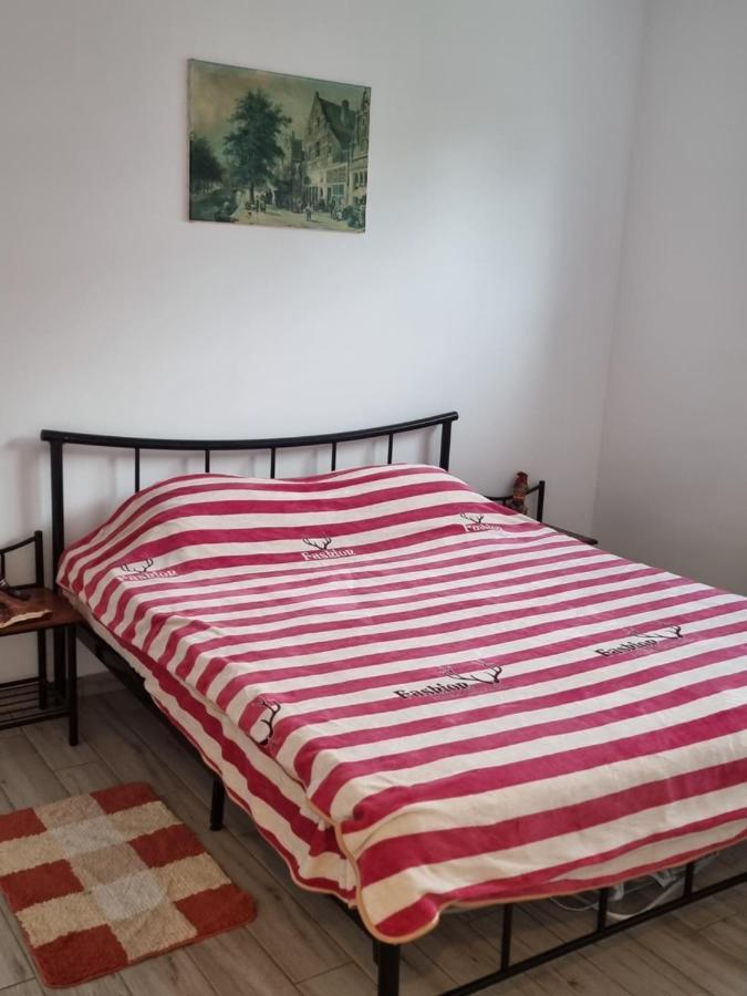 New Bucuresti Relax Flat - Apartament Relaxare - 4 People Apartment Exterior foto