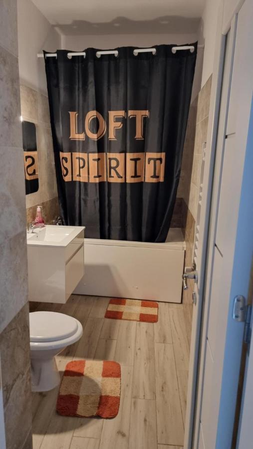 New Bucuresti Relax Flat - Apartament Relaxare - 4 People Apartment Exterior foto
